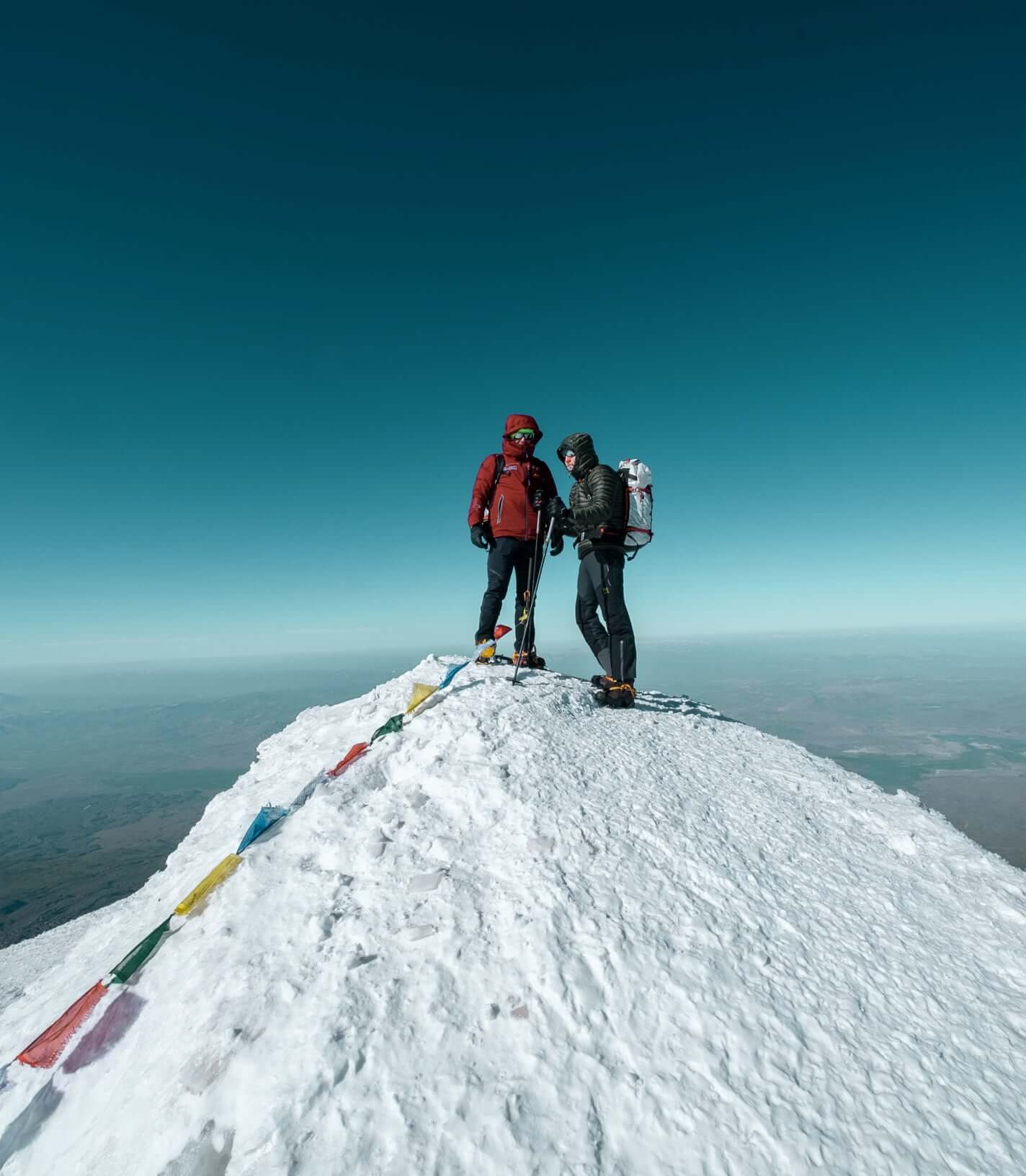 ✅ Jour 5 : Ascension du Mont Ararat (5165 m) – Retour au Camp de base